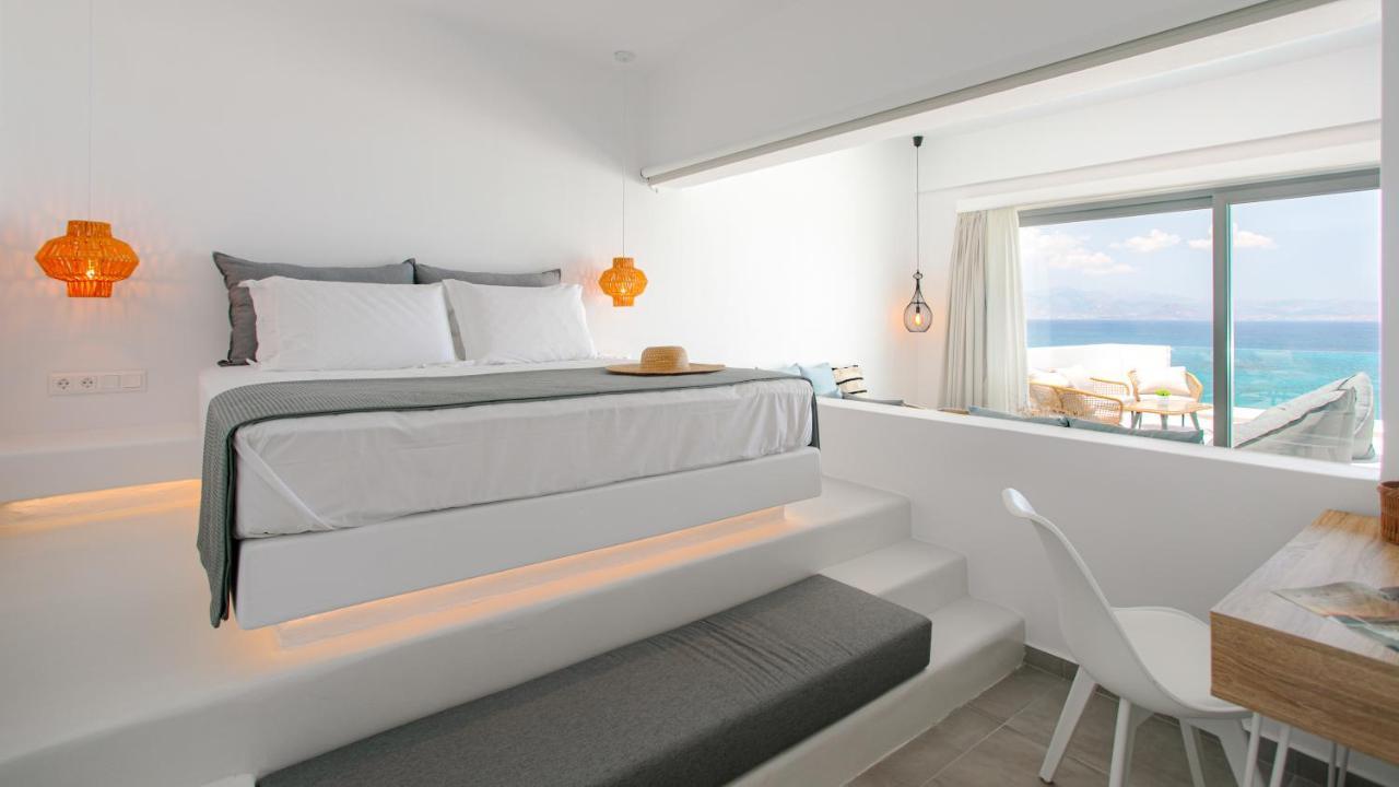 Seanfinity Beachfront Suites Mikri Vigla Zewnętrze zdjęcie