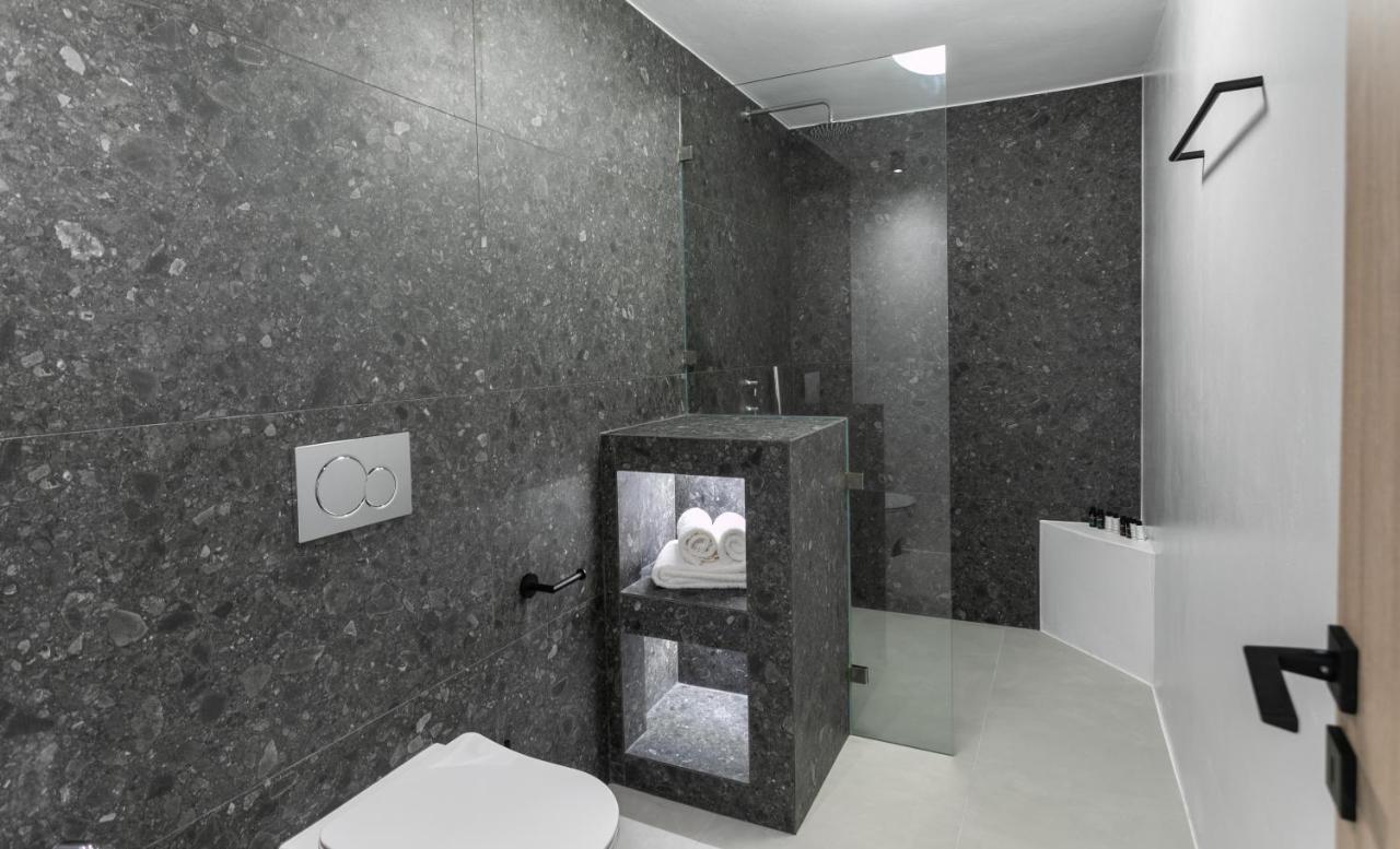 Seanfinity Beachfront Suites Mikri Vigla Zewnętrze zdjęcie