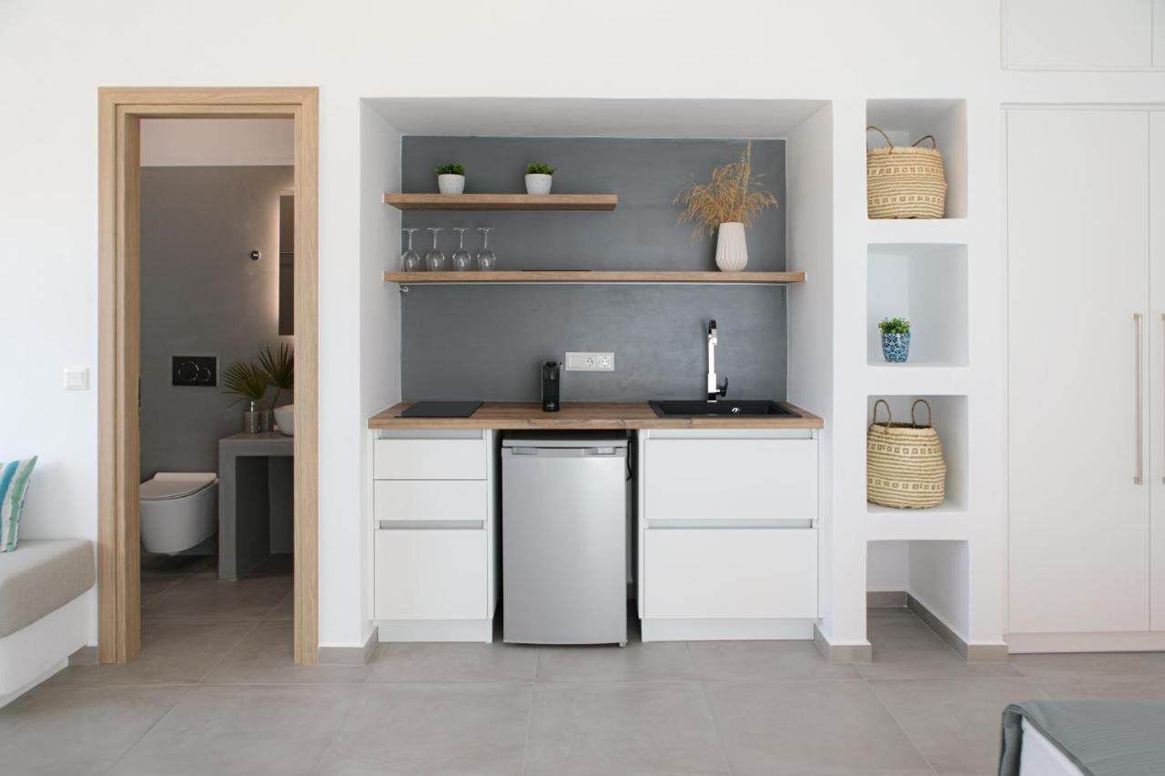 Seanfinity Beachfront Suites Mikri Vigla Zewnętrze zdjęcie