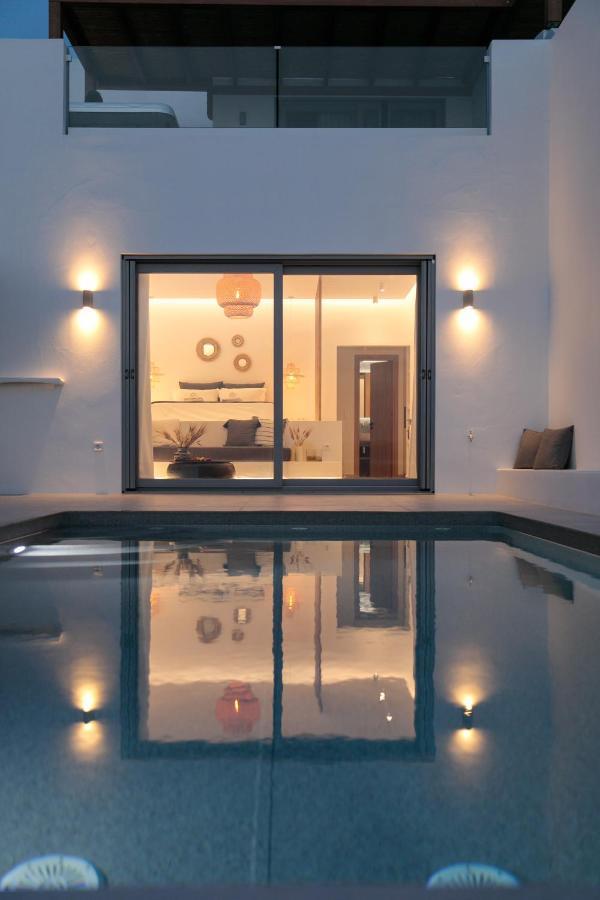 Seanfinity Beachfront Suites Mikri Vigla Zewnętrze zdjęcie