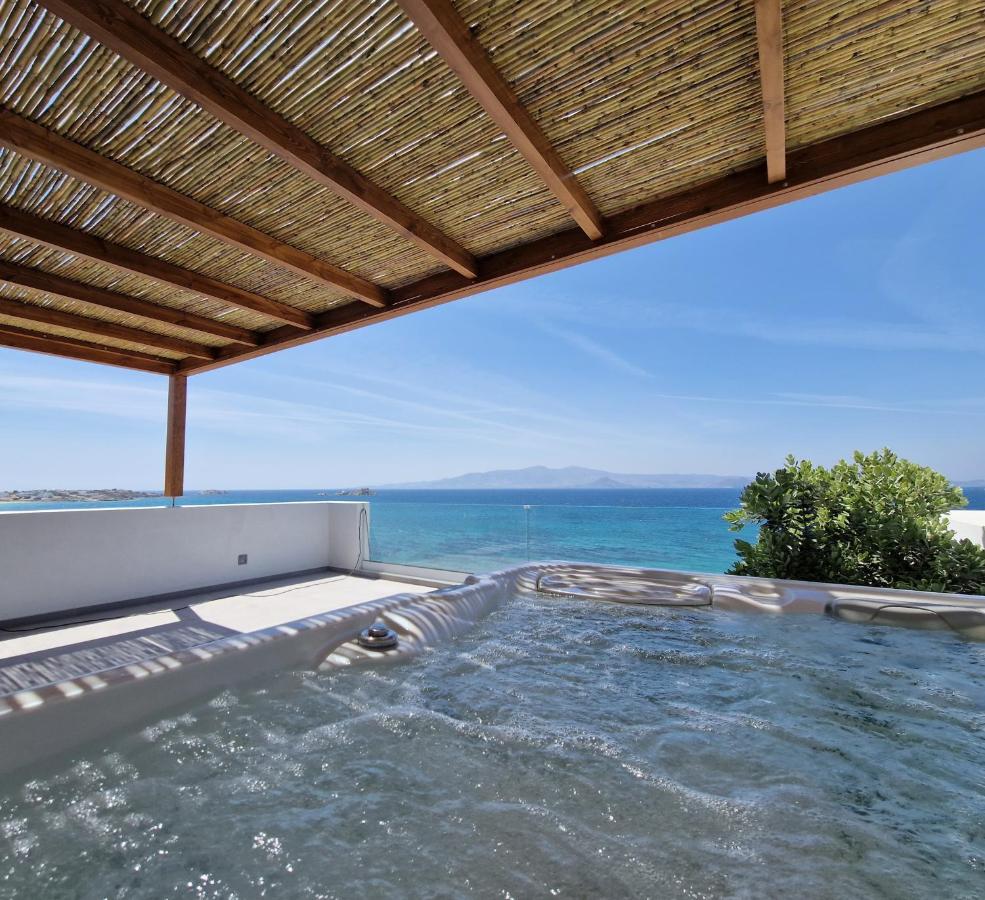 Seanfinity Beachfront Suites Mikri Vigla Zewnętrze zdjęcie