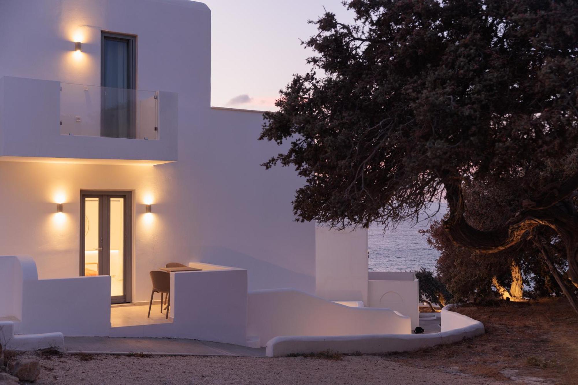 Seanfinity Beachfront Suites Mikri Vigla Zewnętrze zdjęcie